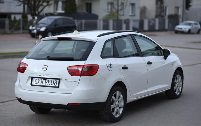 Seat Ibiza cena 16900 przebieg: 250000, rok produkcji 2011 z Iława małe 277